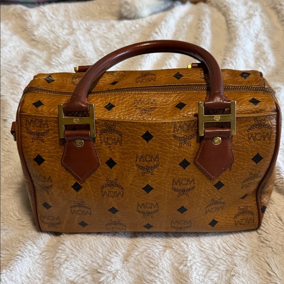 MCM Visetos Cognac Boston Bag with Gold Accents - Made in Italy - GUC - Picture 7 of 12